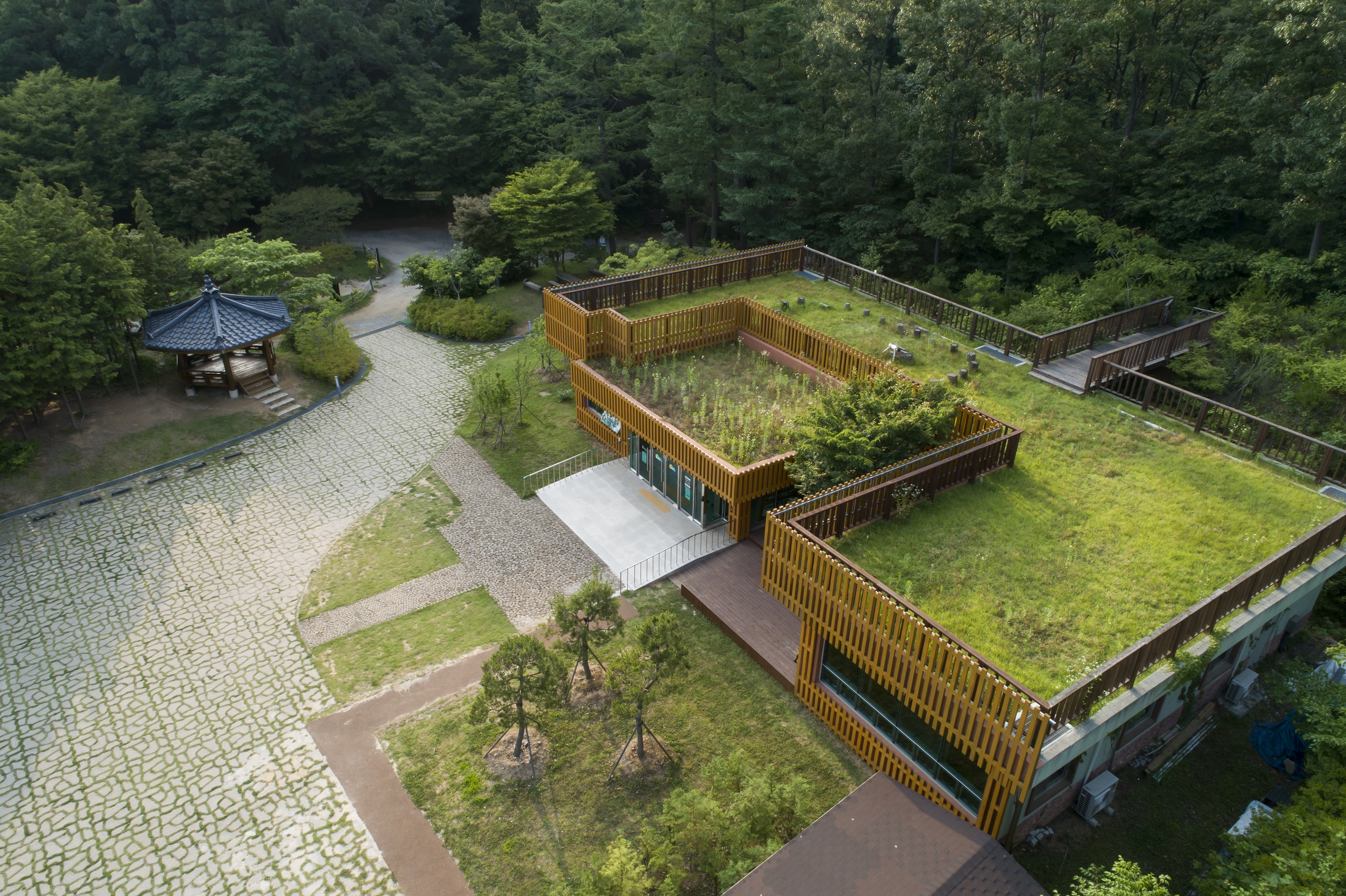 (산림치유센터) 전경 - 복사본.jpg