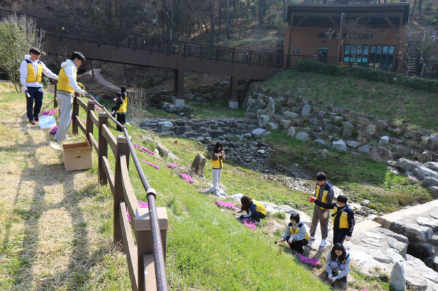 붙임. 2025년 제80회 식목일 행사 및 환경정화 활동 5.png