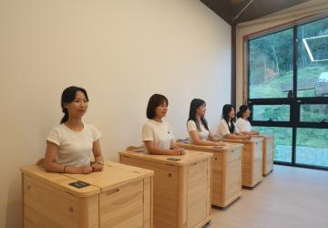 온기 충전 숲 속 반신욕